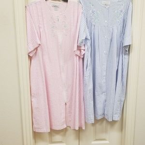 2 Miss Elaine Seersucker Robes